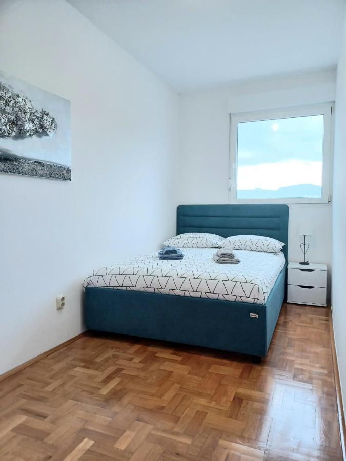Spacious Apartment Smile With Terrace And Secure Garage 스플리트 외부 사진