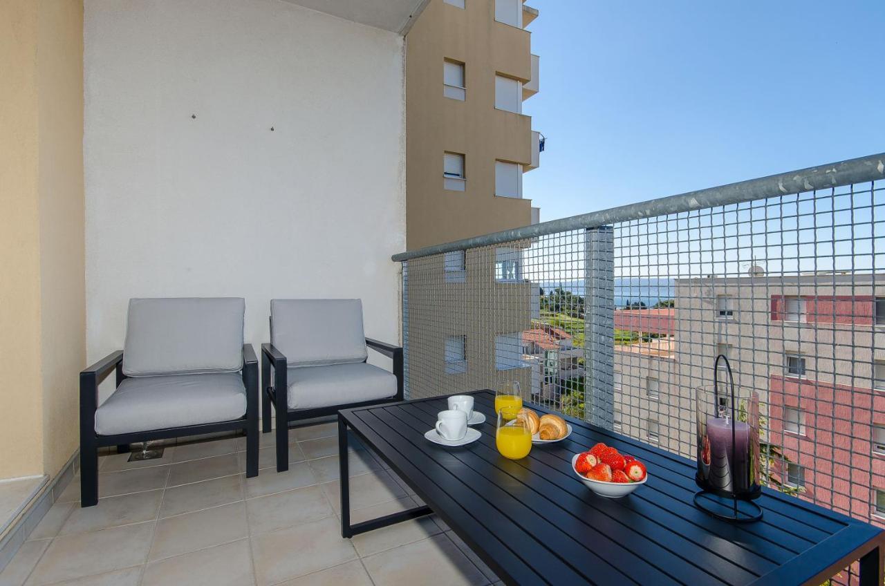 Spacious Apartment Smile With Terrace And Secure Garage 스플리트 외부 사진